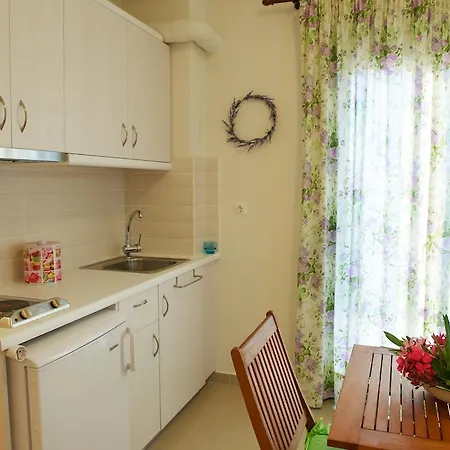 Ilida Apartment *
