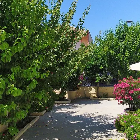 Apartment Ilida *